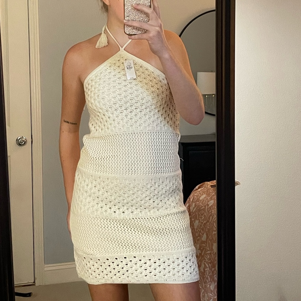 Brand new elegant dress from old navy, never used and tag is still on